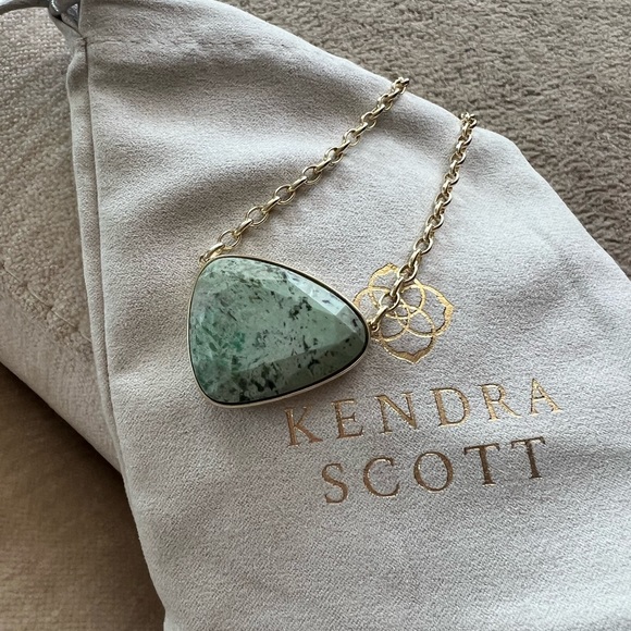 NWT Kendra Scott McKenna Pendant Gold Turquoise - Picture 2 of 7